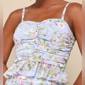 Lulu’s Light Blue Floral Easily Beloved Ruched Ruffled Tank Size L. NWT.